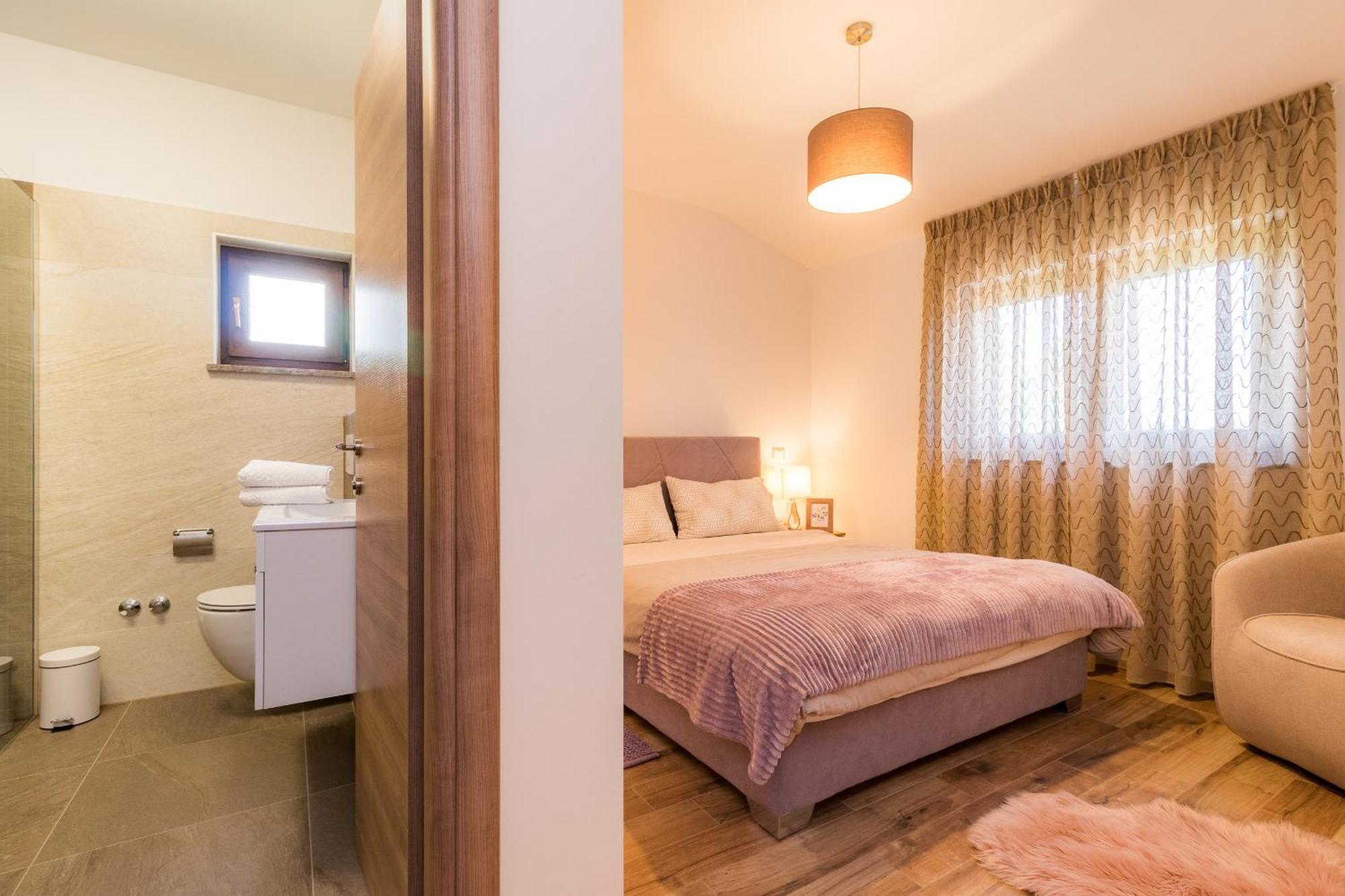 Villa Roma Near Pula For 6 People With Private Pool Jadreski Luaran gambar