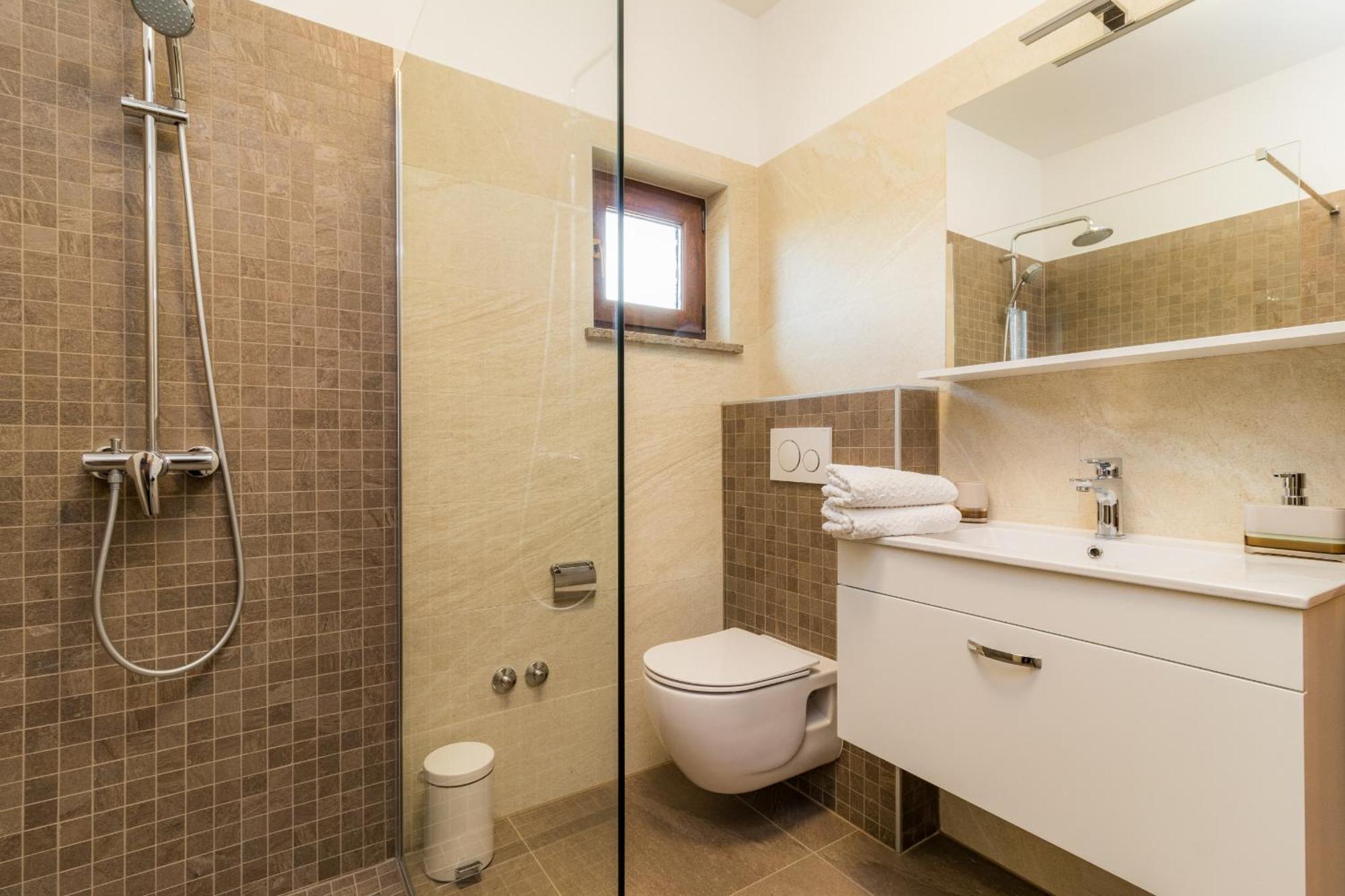 Villa Roma Near Pula For 6 People With Private Pool Jadreski Luaran gambar