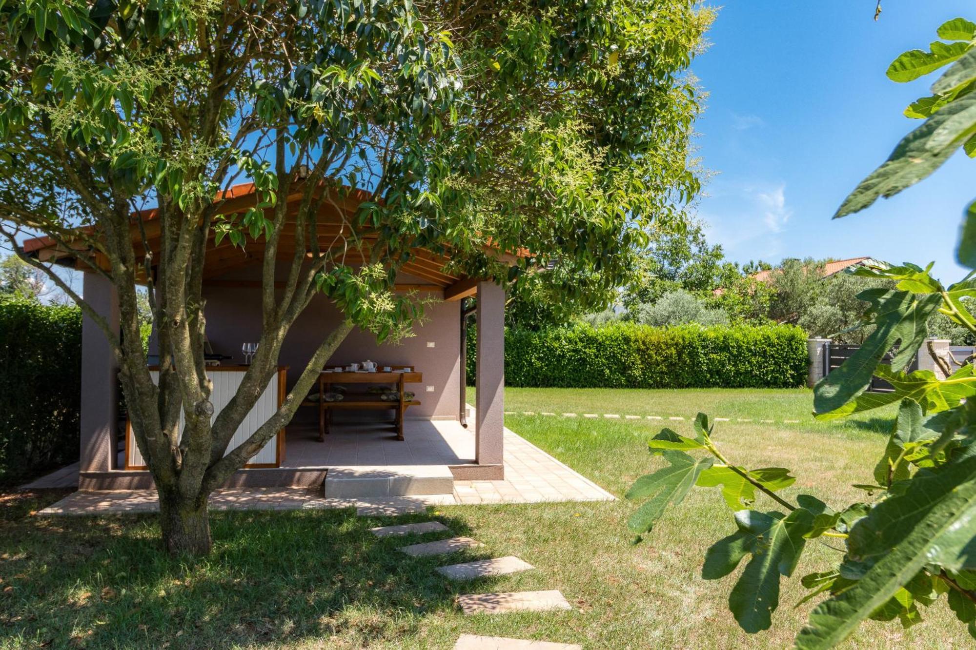 Villa Roma Near Pula For 6 People With Private Pool Jadreski Luaran gambar