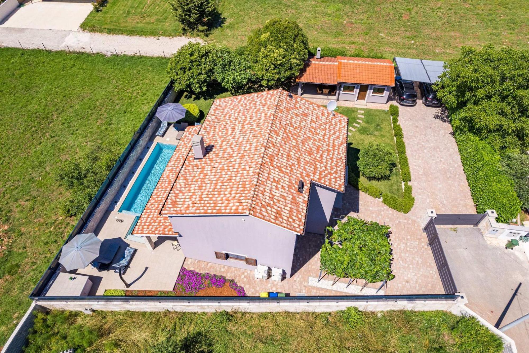 Villa Roma Near Pula For 6 People With Private Pool Jadreski Luaran gambar